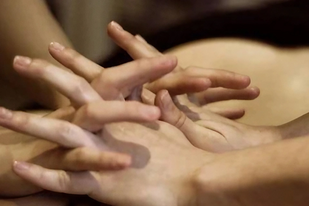 4mains ok Soirée massage tao-tantra